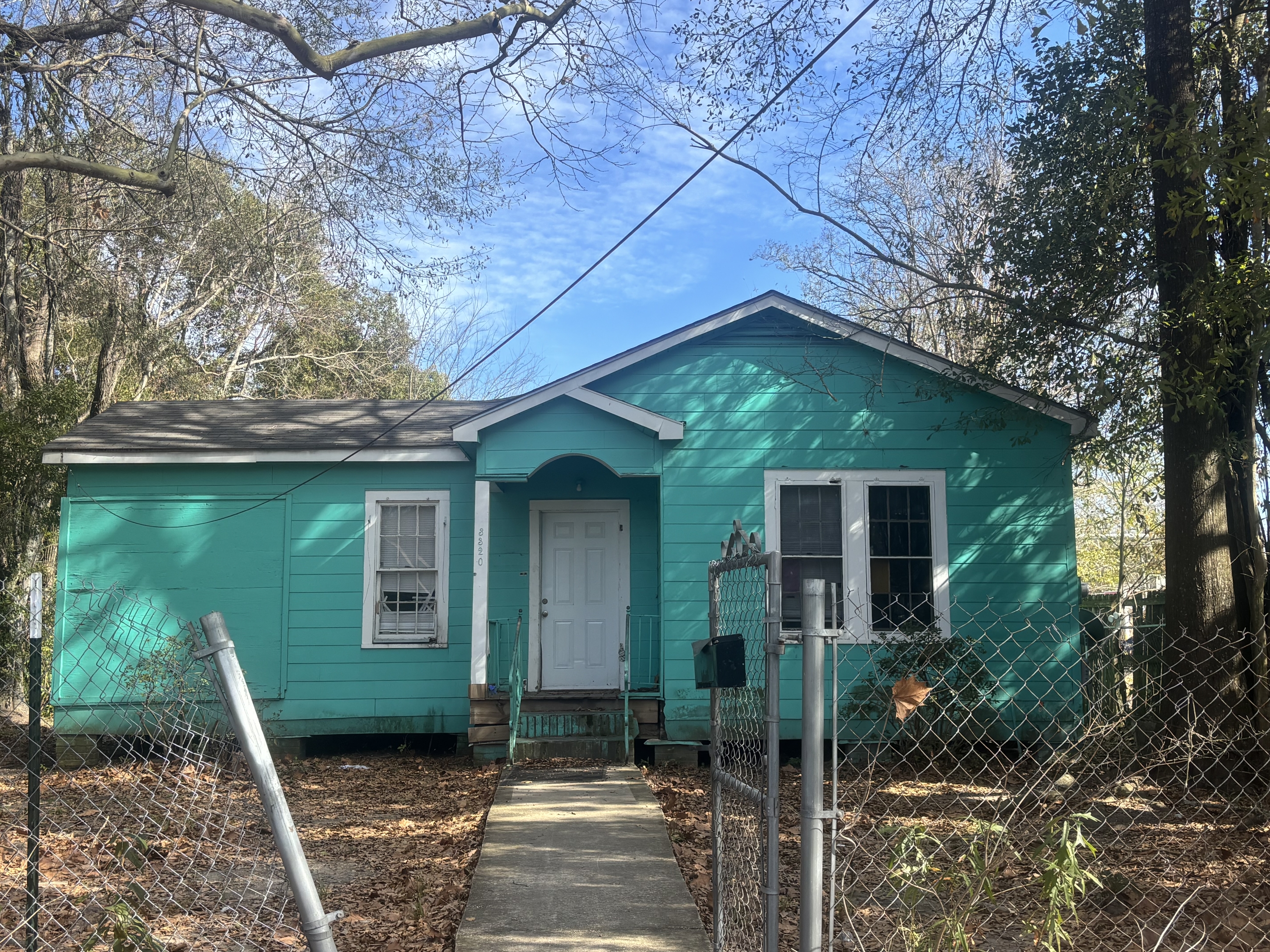 3320 Geronimo Street